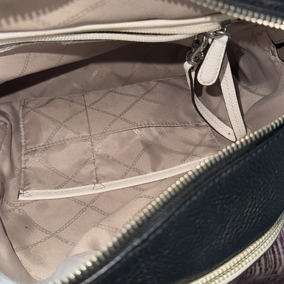 Rhea med logo tape Michael Kors Black and backpack - Picture 6 of 6